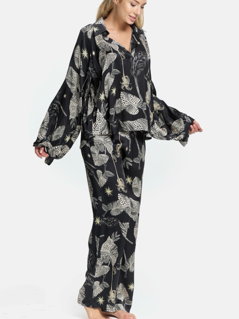 Scandal Italy silky set